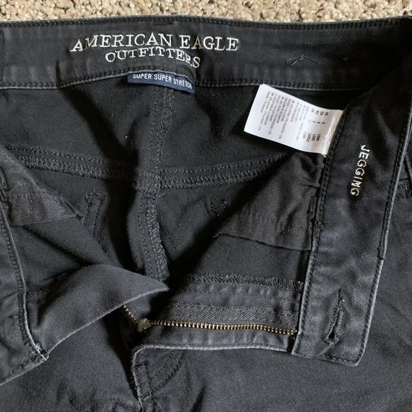 AE Black Jeggings - Picture 2 of 3